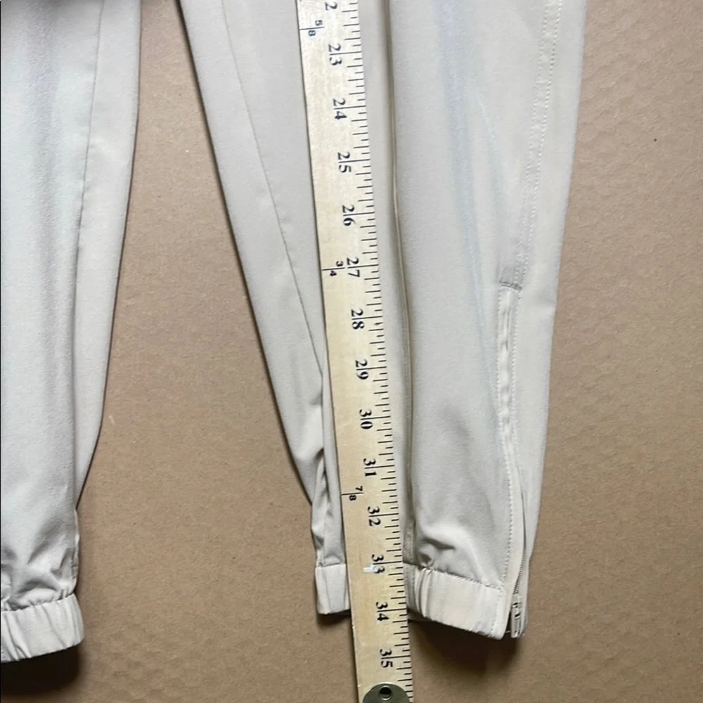 Old Navy Cream Joggers with Tapered Leg Design - Picture 6 of 7